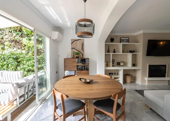 Luxury Townhouse Capricho Golden Mile * Marbella