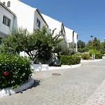 Golden Mile Townhouse With Garden, Bbq And Walking Distance To And Old Town Marbella