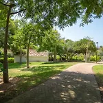 Golden Mile Townhouse With Garden, Bbq And Walking Distance To And Old Town *
