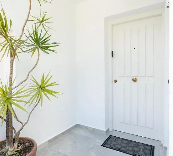 Luxury Townhouse Capricho Golden Mile * Marbella