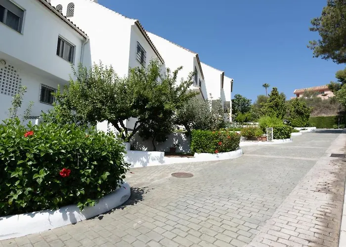 Luxury Townhouse Capricho Golden Mile Марбелья