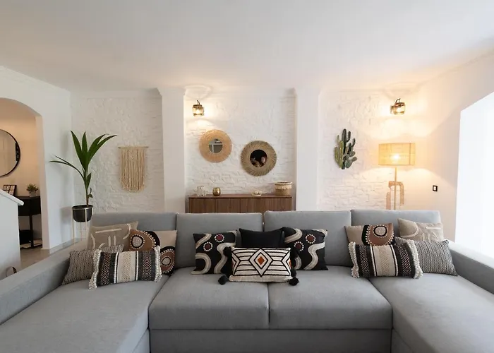 Luxury Townhouse Capricho Golden Mile Semesterbostad