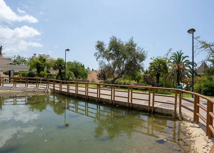 Semesterbostad Luxury Townhouse Capricho Golden Mile *