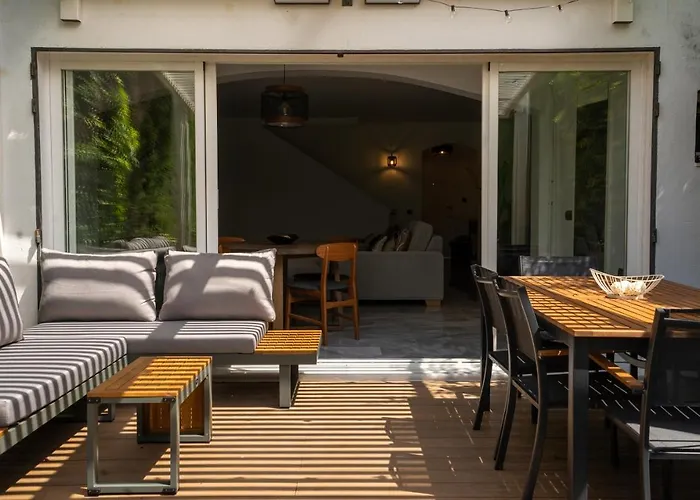 펜션 Luxury Townhouse Capricho Golden Mile 마르베야