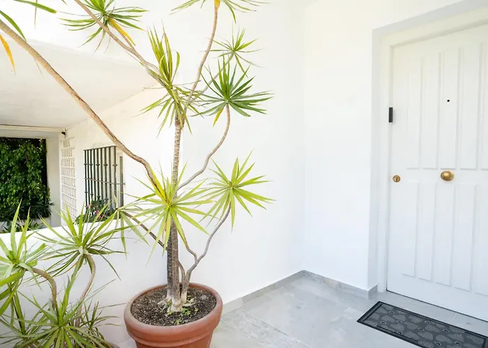 Luxury Townhouse Capricho Golden Mile