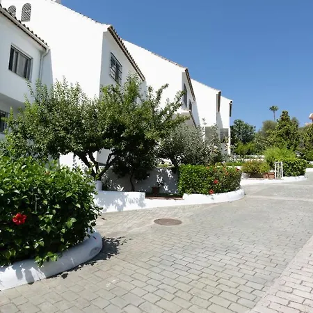 Luxury Townhouse Capricho Golden Mile Marbella